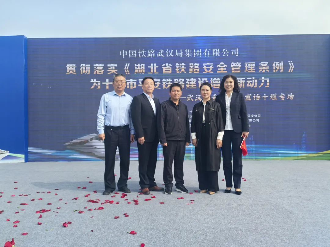 1c4dd2ff4aa2b1b0b39897db4f80bcc6 1c4dd2ff4aa2b1b0b39897db4f80bcc6