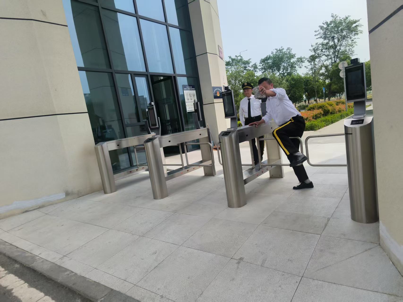 5ecb4424b23dd9174ffed1cf172d142 5ecb4424b23dd9174ffed1cf172d142